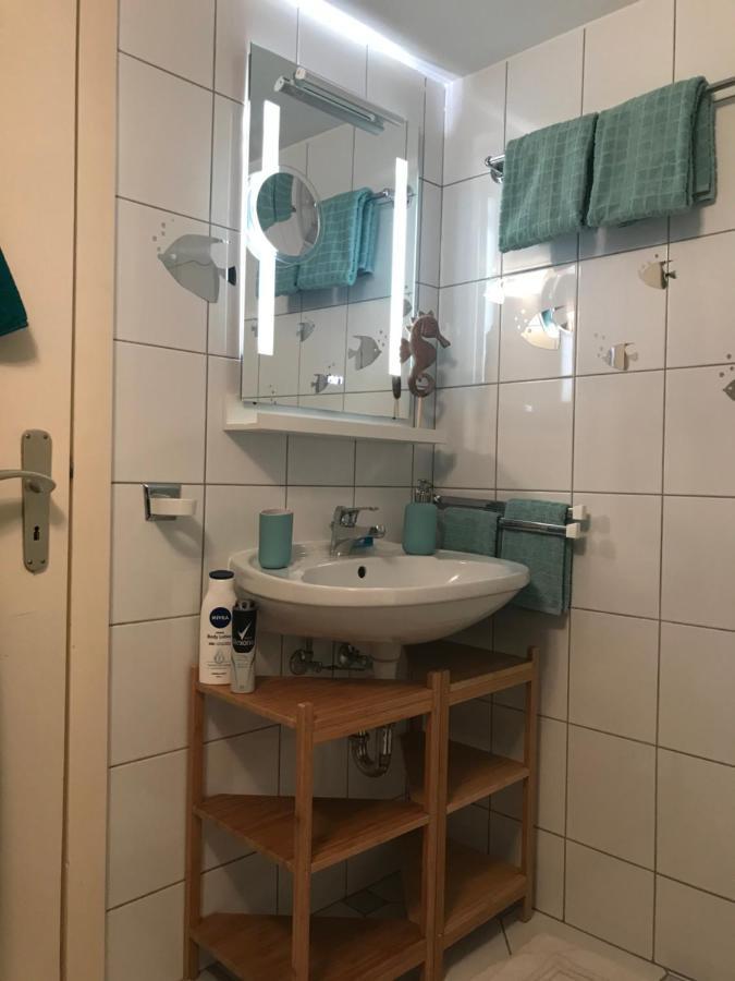 Nias Guesthouse ラインベーク エクステリア 写真