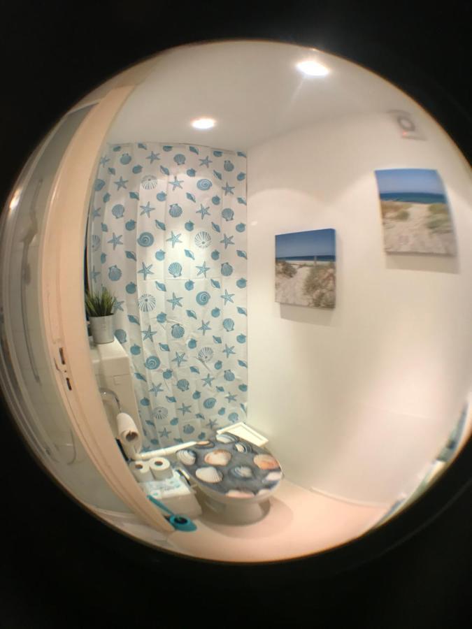 Nias Guesthouse ラインベーク エクステリア 写真